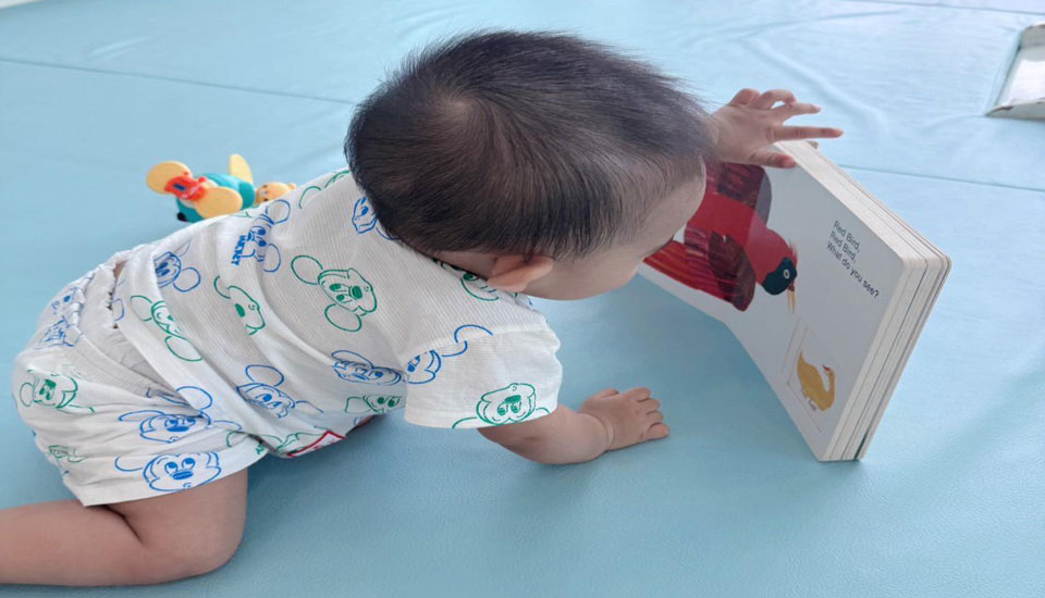 ให้ลูกดูจอตั้งแต่เด็ก