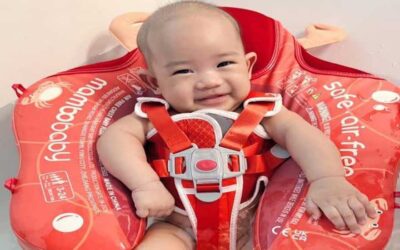 พาลูกว่ายน้ำ